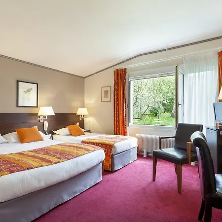 Hotel Aerotel Versailles Cyr - L'etape Du Silence Saint-Cyr-lʼÉcole