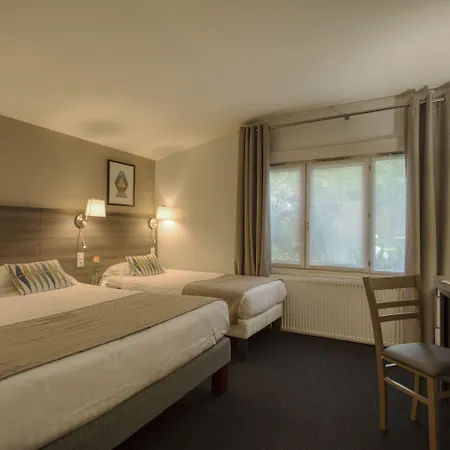 ホテル アエロテル ベルサイユ サンシル - レタプ デュ シロンス 3*